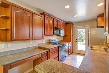 Kitchen at Cedar Ridge in Prescott, AZ